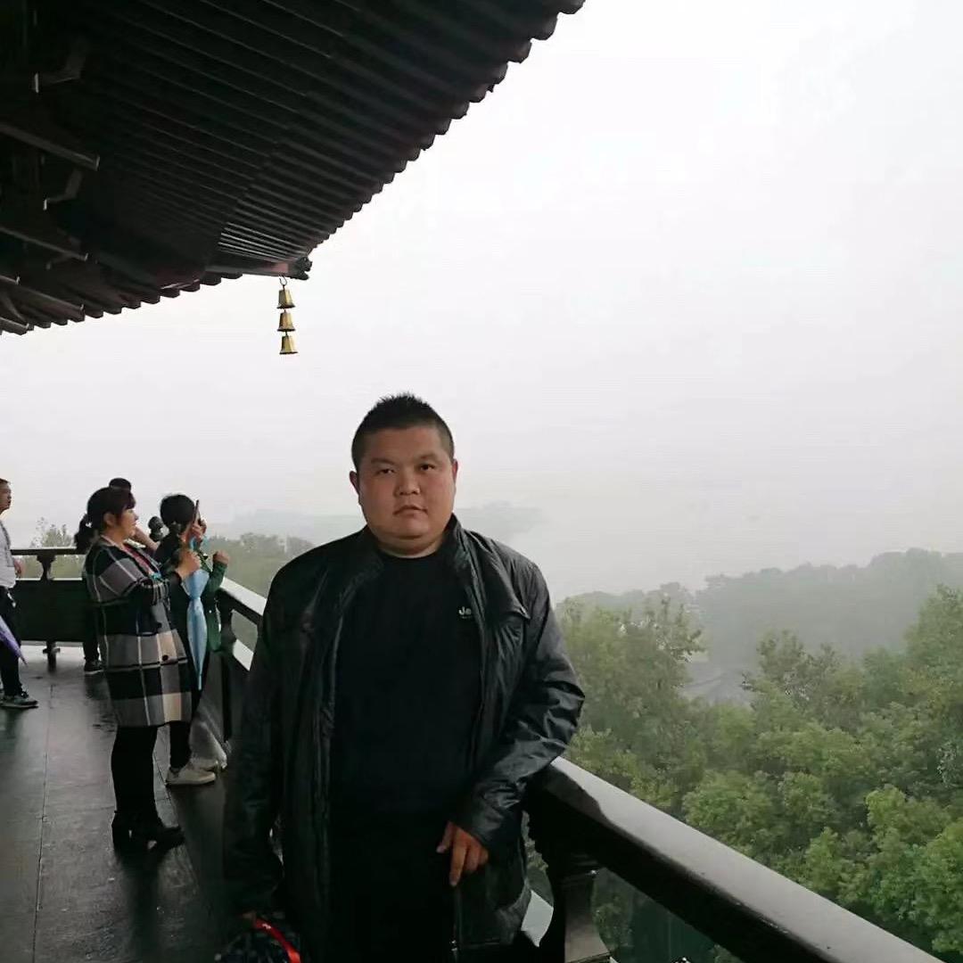 雅迪电动车“曹哥”