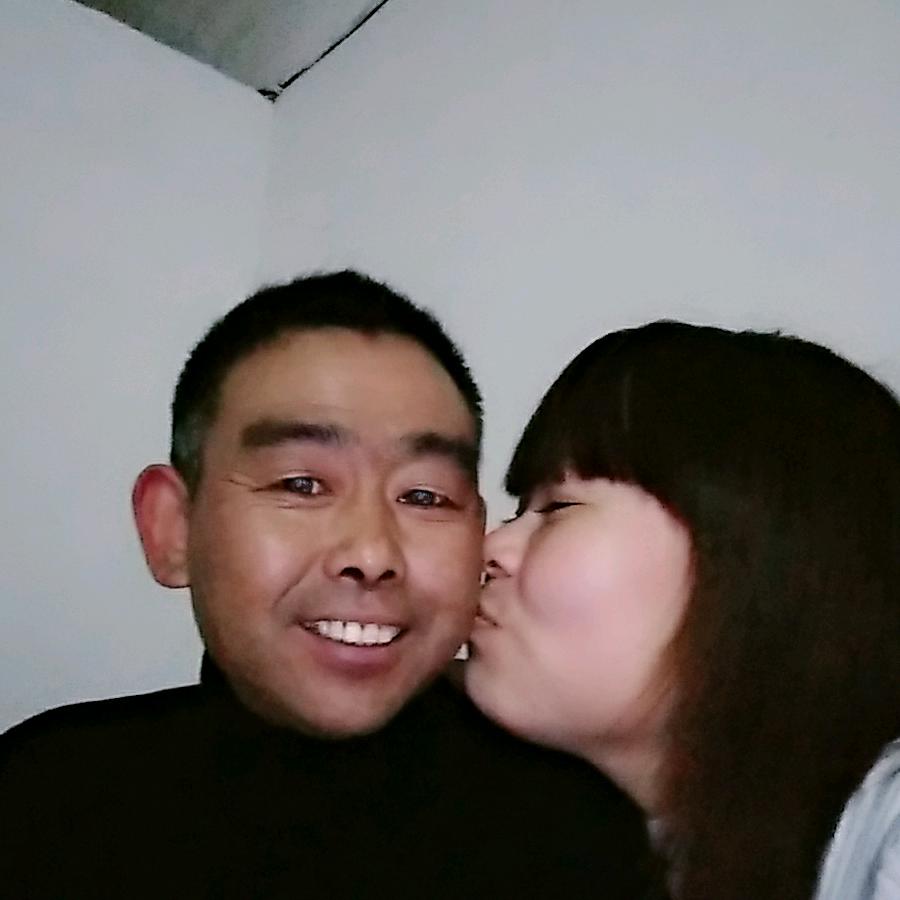 大老公小老婆，相差12岁