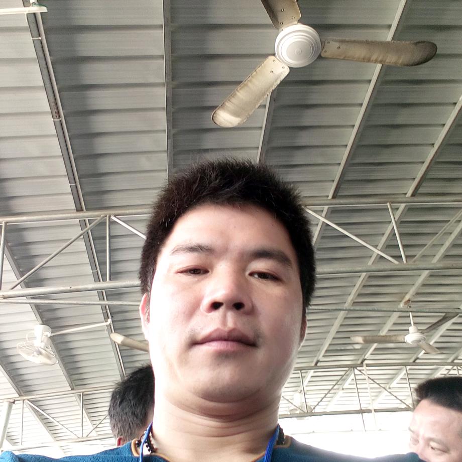 覃