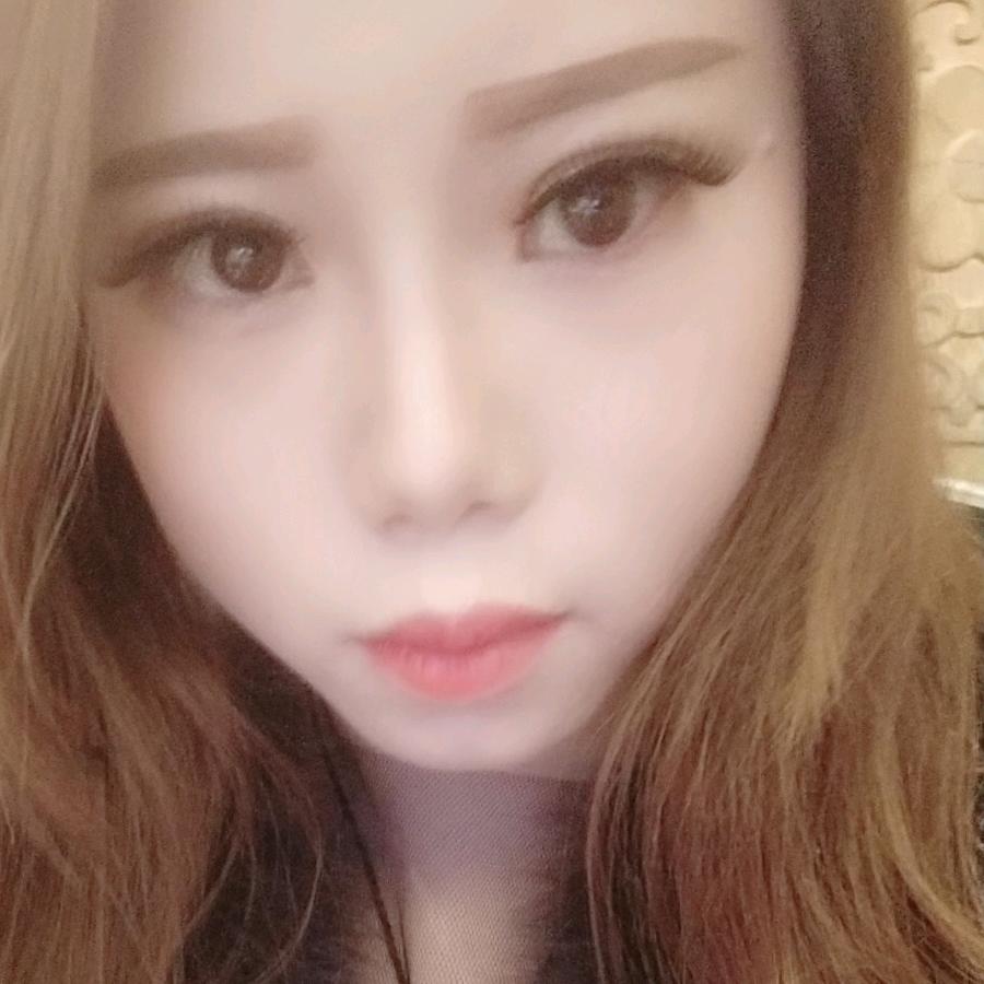 女神💘娜娜。