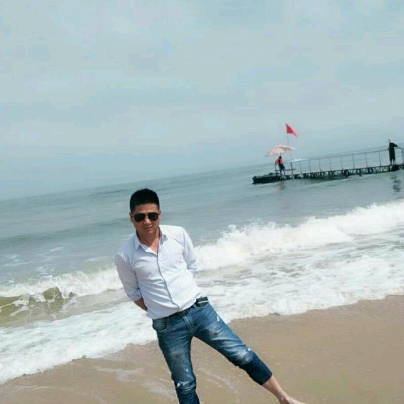 70后的大叔。一切随缘。