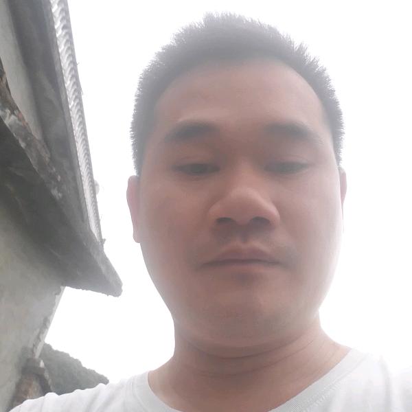 阿专（勾机出租）