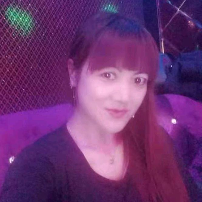 阿丽
