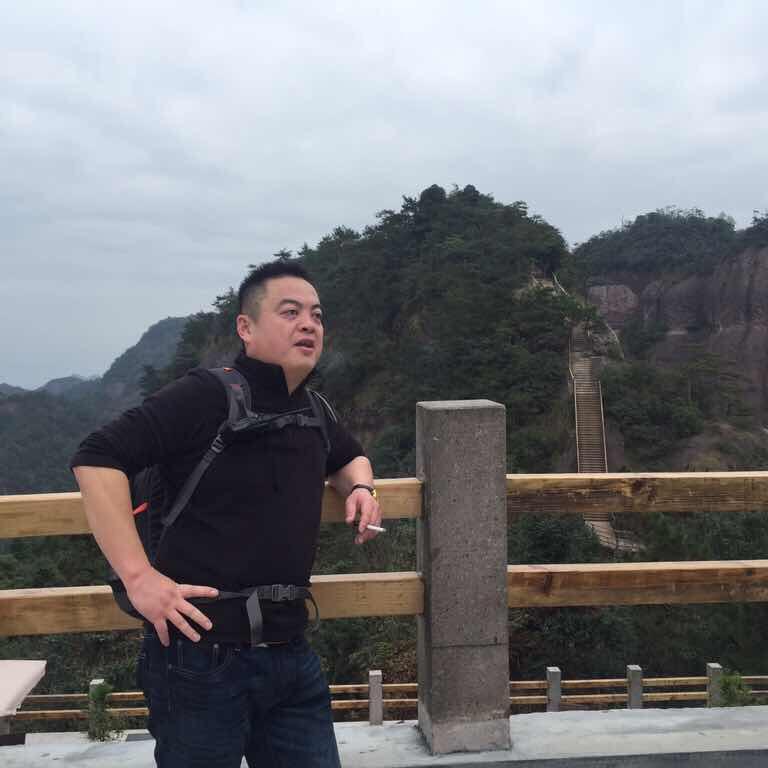 嘉论网大飞