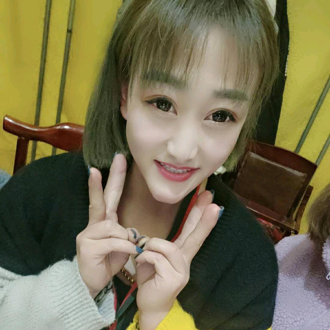 小英美甲美睫纹绣