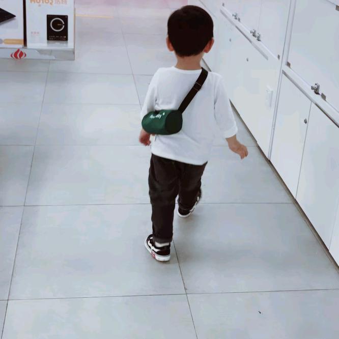 华华