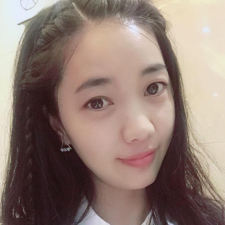 独来独往的猪猪女孩🐷