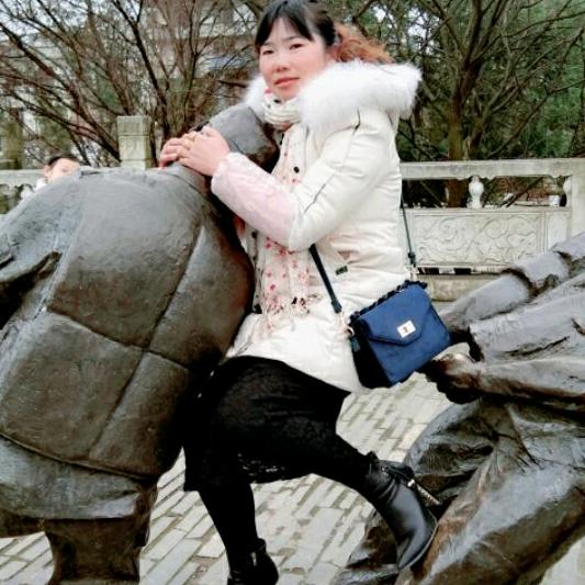 孤单一人过下辈子了，为了感情伤心