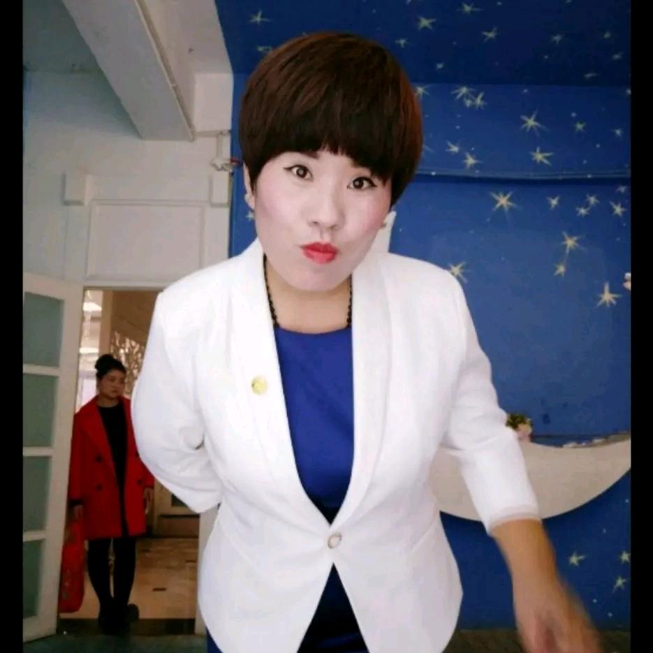 河南小娜