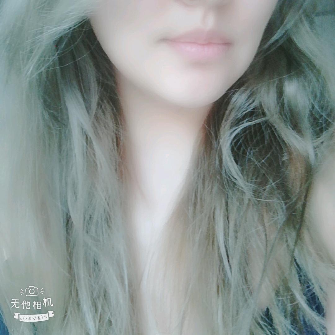 爱吃菠萝的凤梨