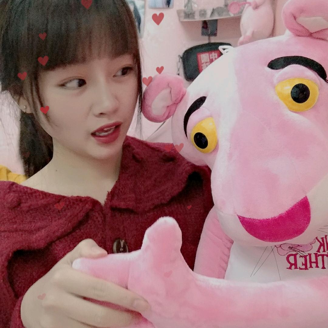 傲娇小肉肉😘