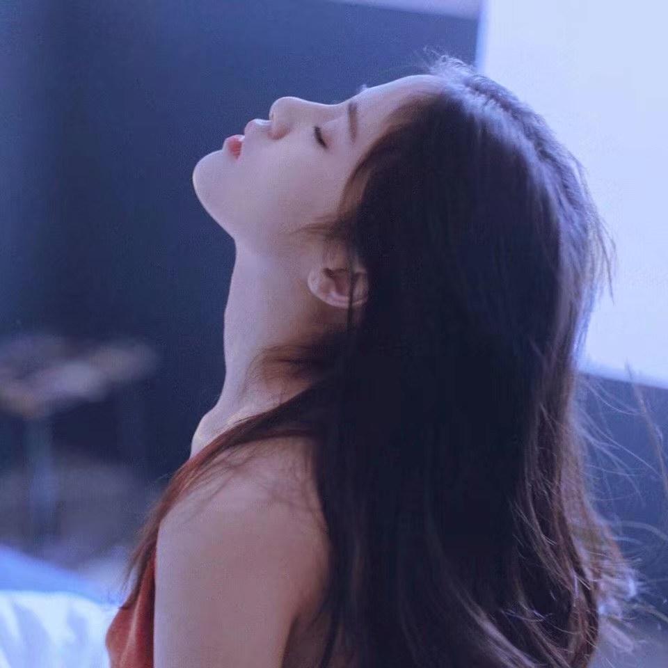 会教语文的政治老师