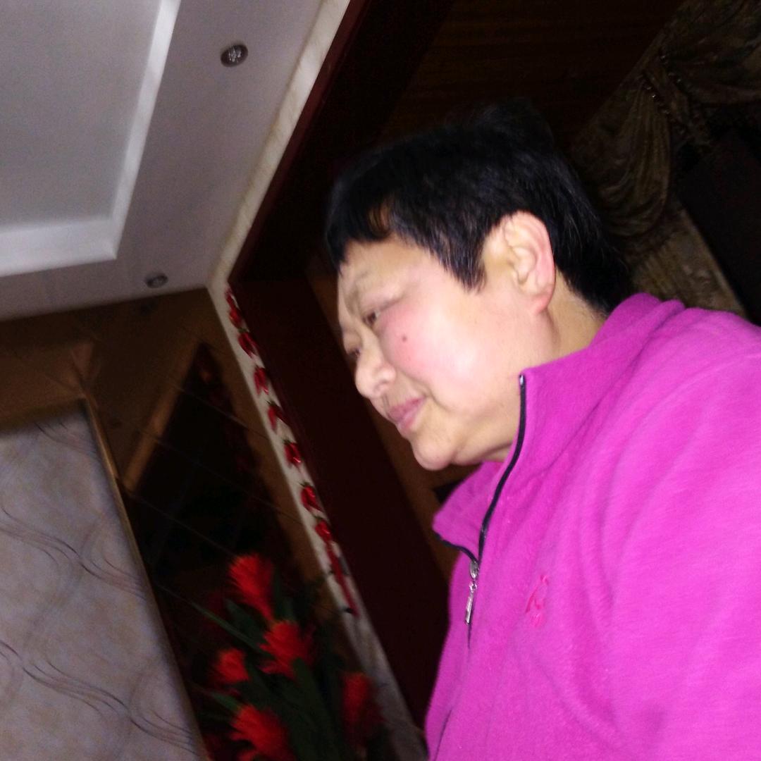 张华蓉
