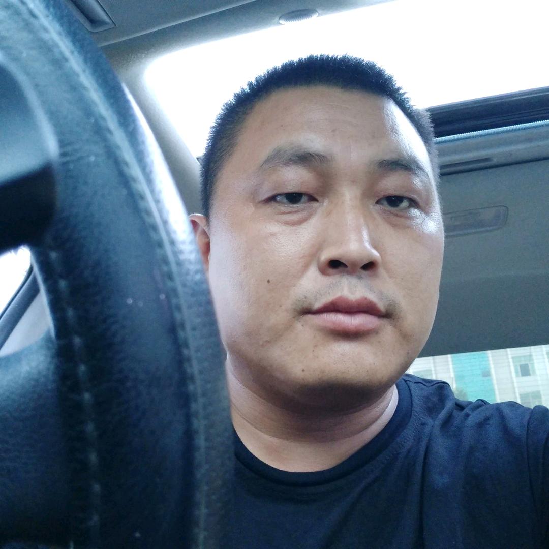 到处都是陌生人