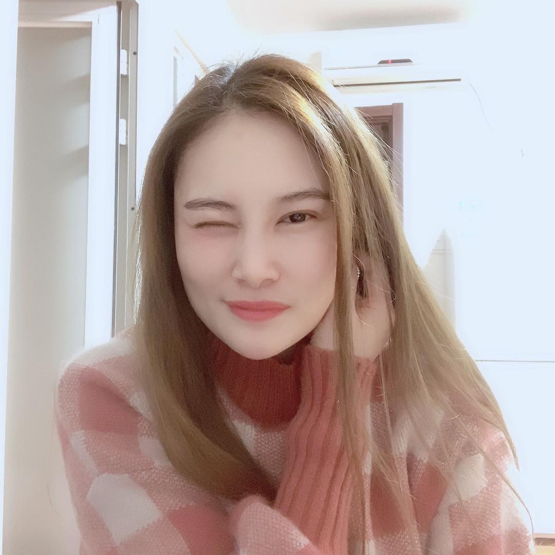 天蝎女