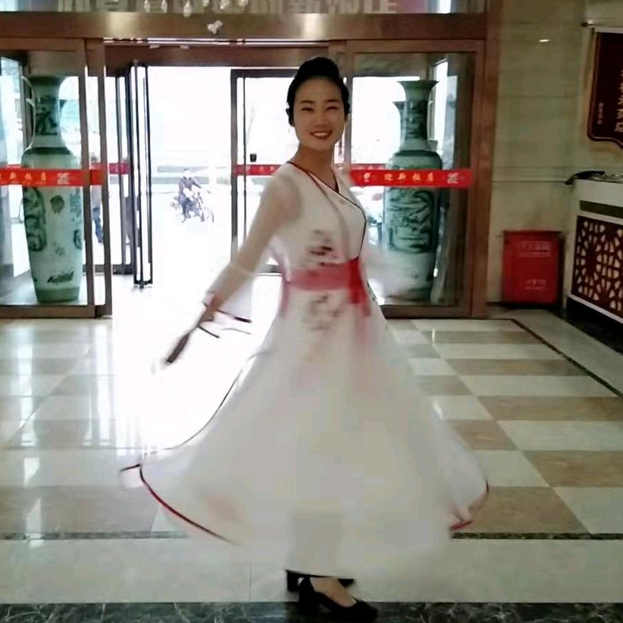 迎新老店（艺术中心店）～丫头