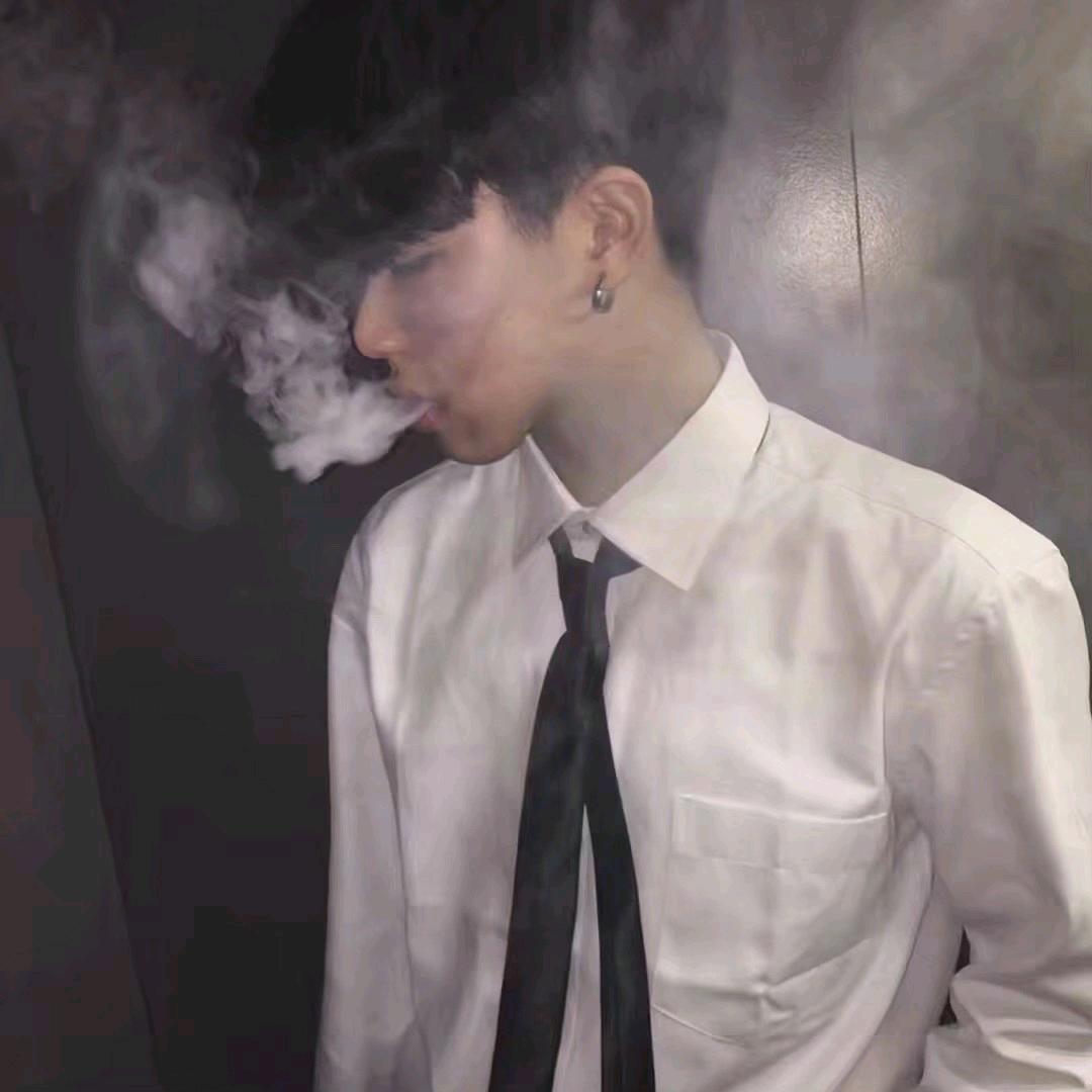 默行