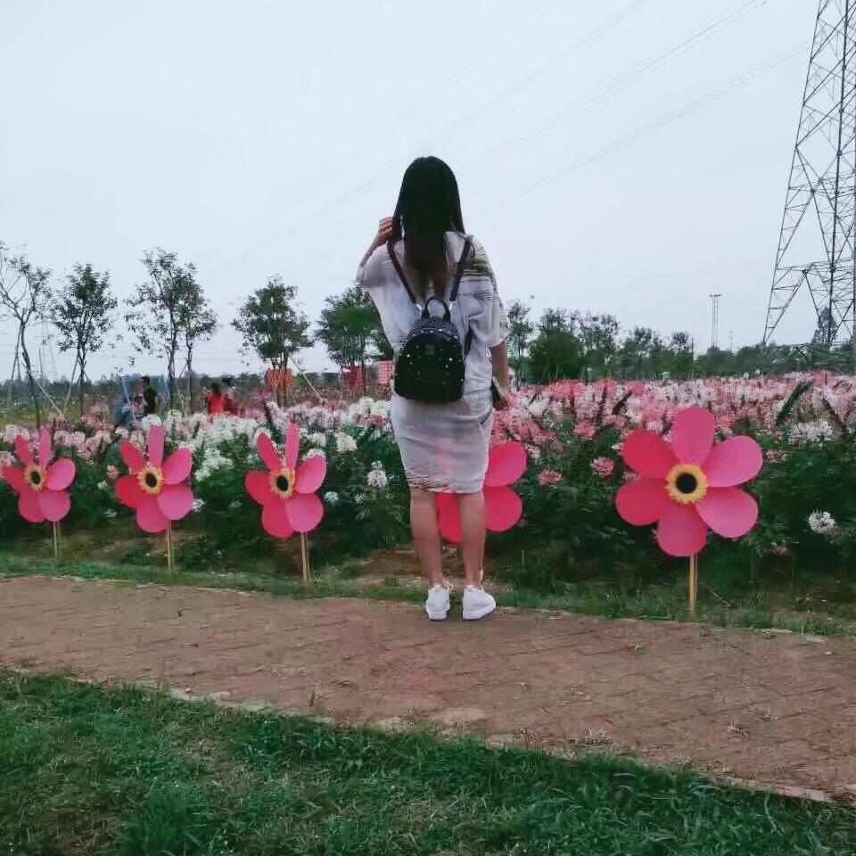 🌈🌈亿采培训桌椅   曾小姐