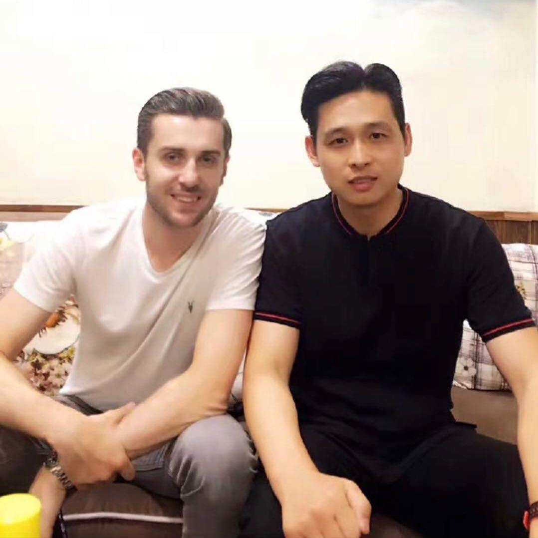制杆者王老板 台球杆定制