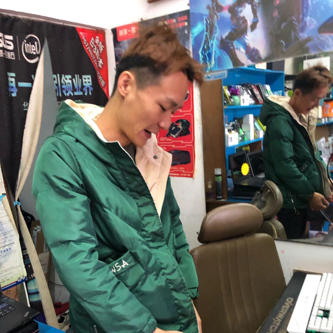 阿波罗🉐️菠萝