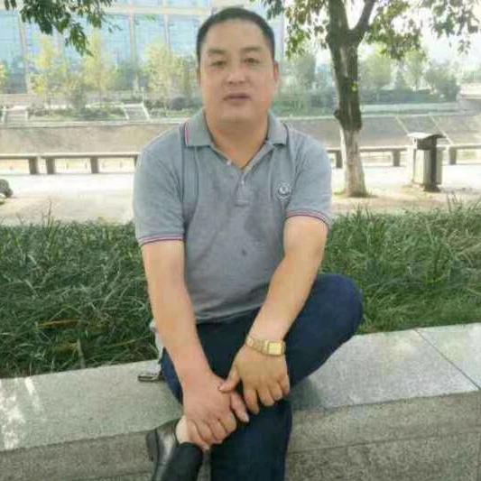 站在墙外等红杏