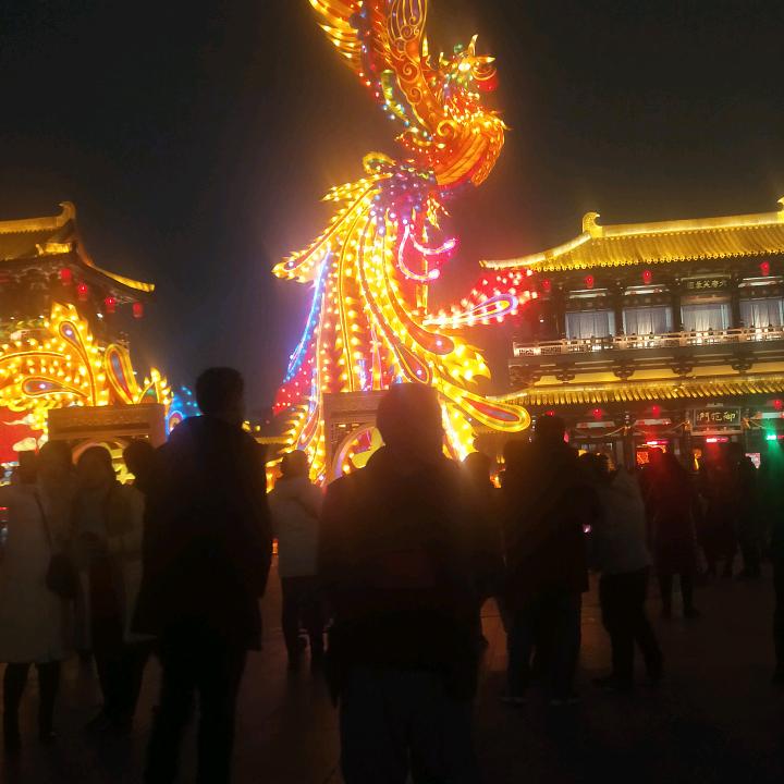 笑语解愁苦
