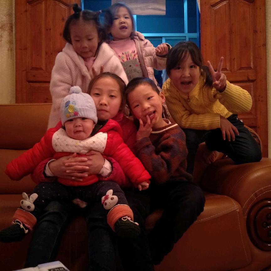 (龙上君)煤球厂<王诚>