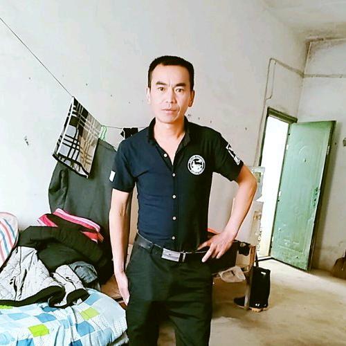 贵州麻江坝芒苦李平香猪。牛。羊生态养殖