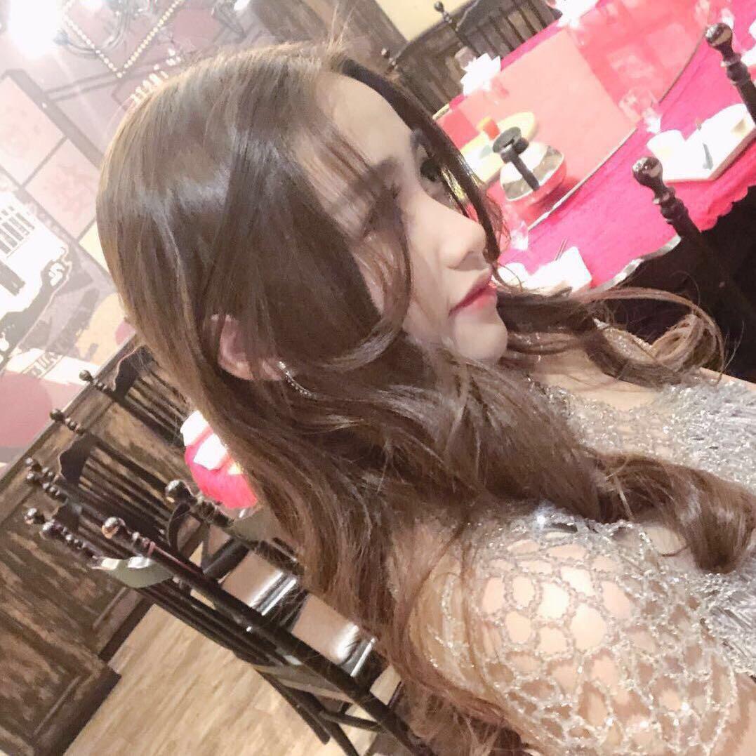 纤伊精品女装