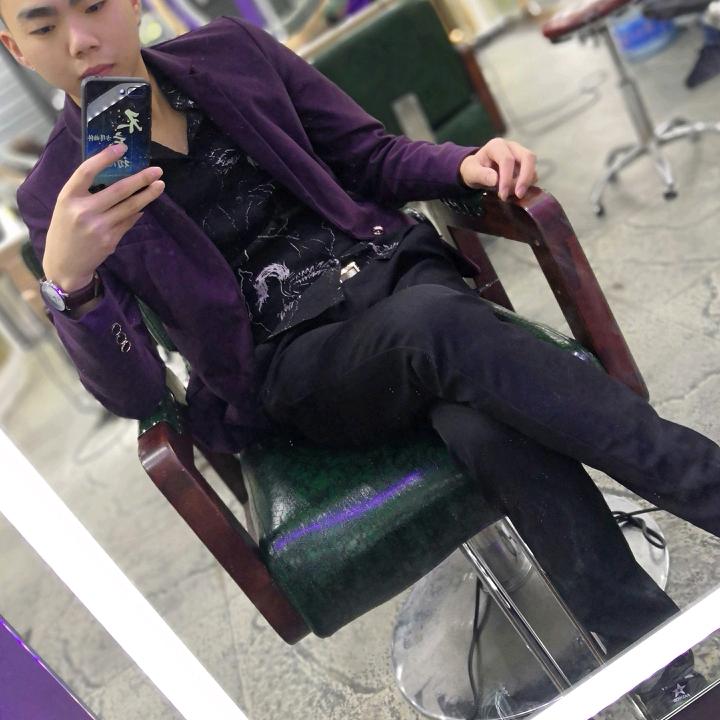 陈先生。