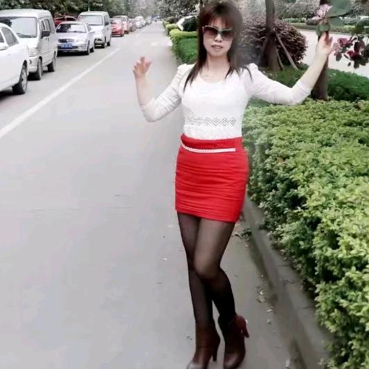芳芳