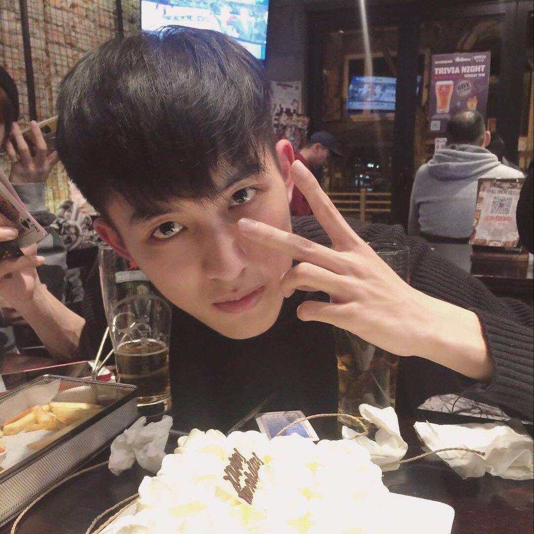梅子酒店@啊杰