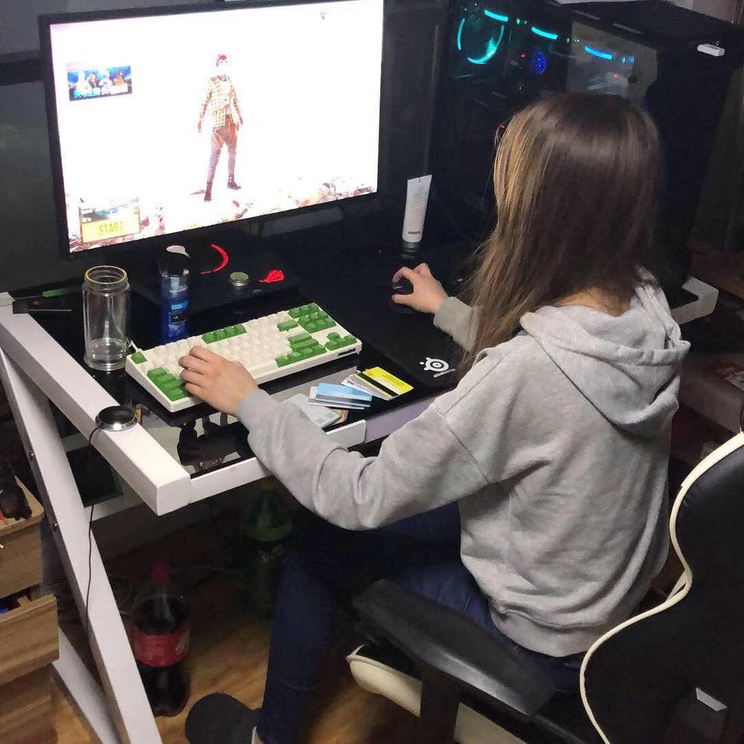 瑞莎是个吃货