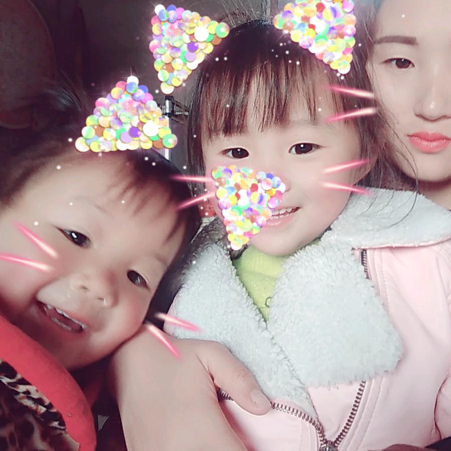 三个孩子宝妈(90后)