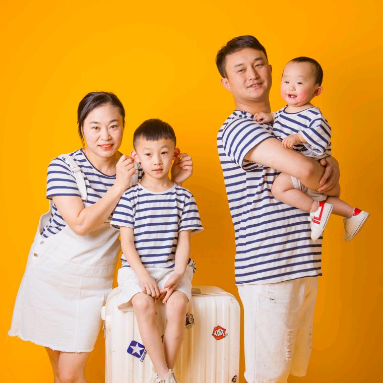 两个孩子的妈