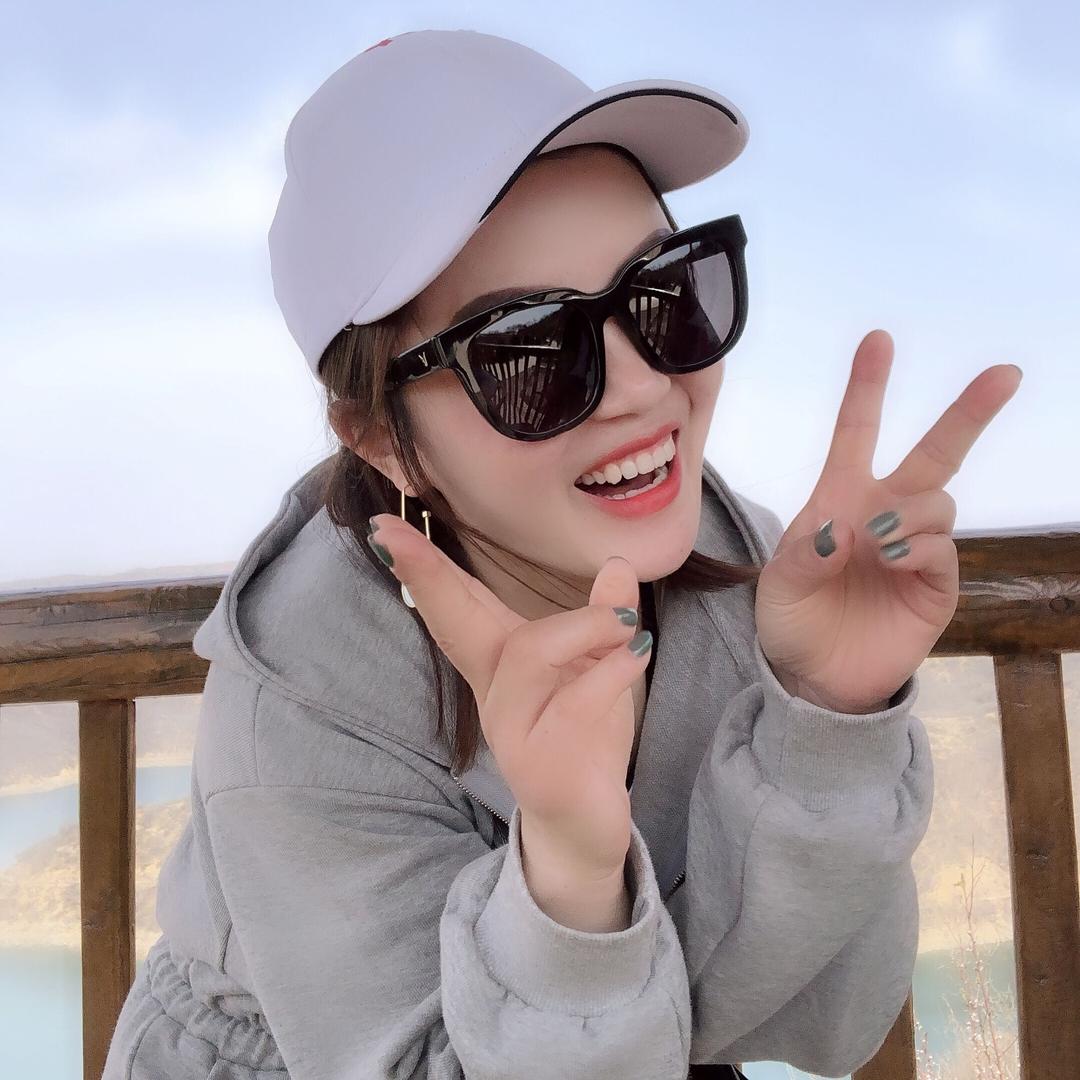 Z  丽