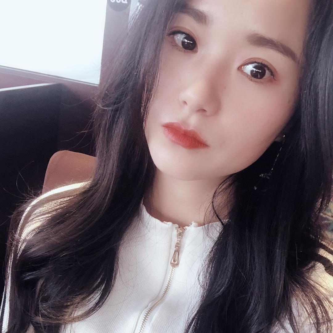 灿灿@.@