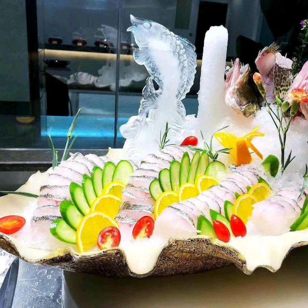 海阔凭鱼跃