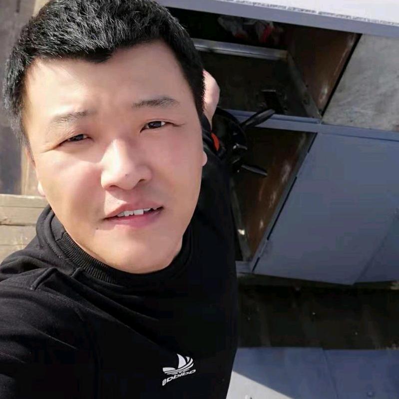 东戴河李伟渔家院