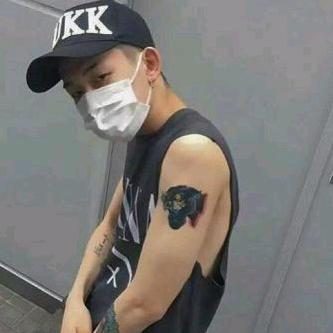 “”广丰白猫“”