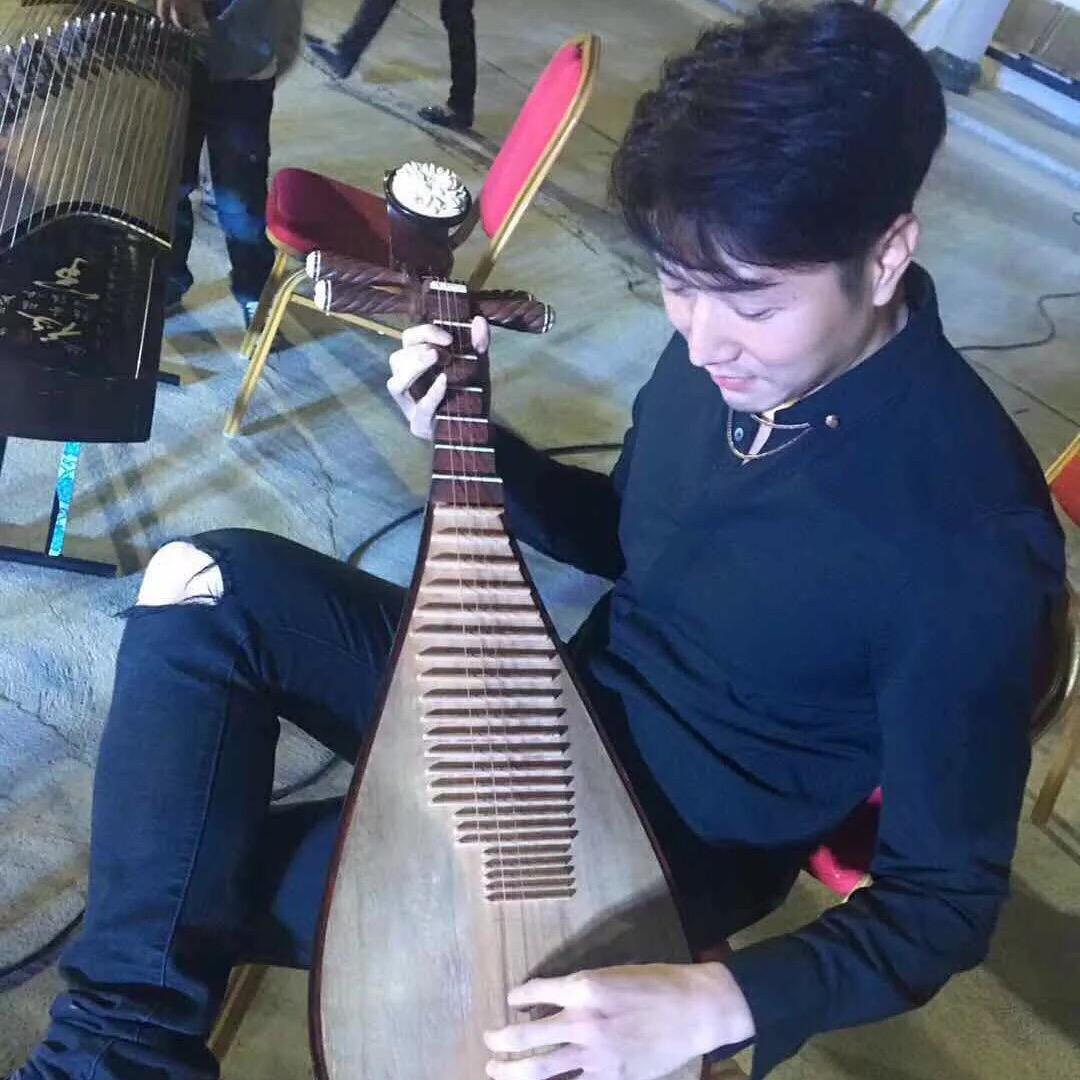 Carl唐（整体形象设计师）