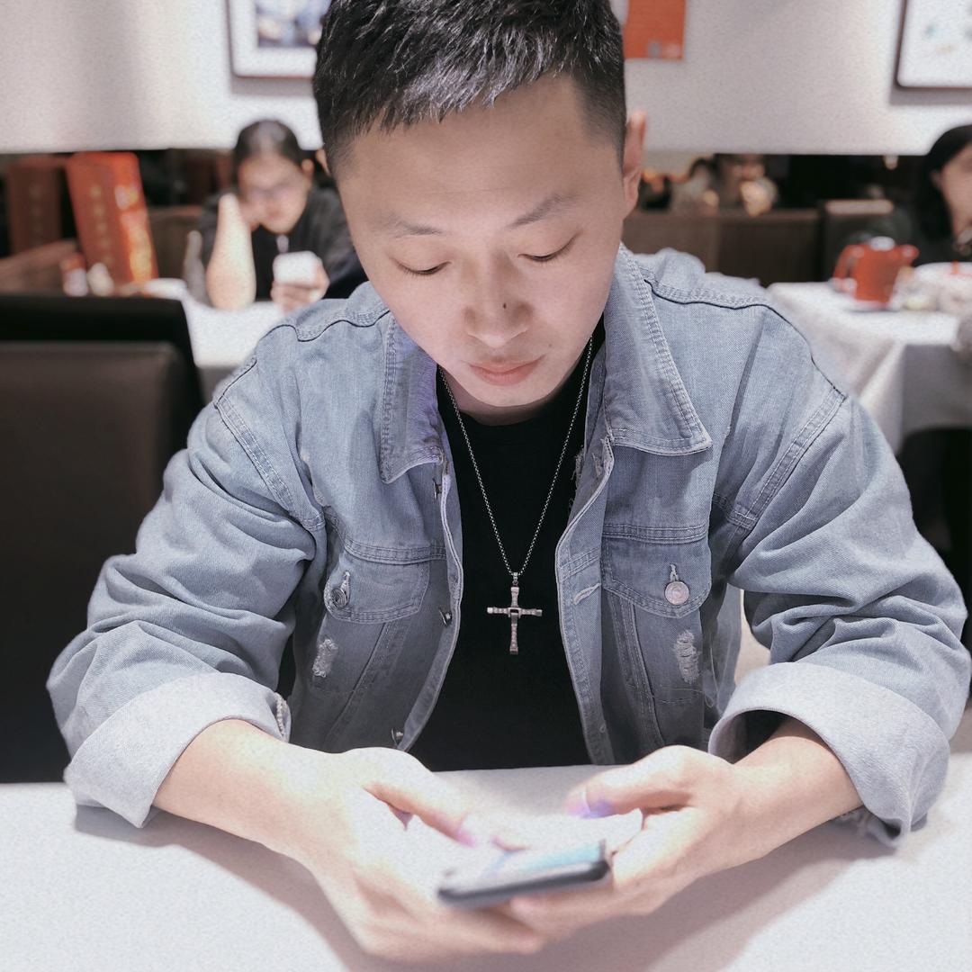 大脸龙