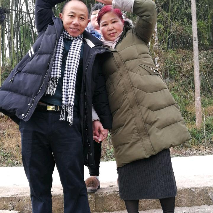 爱丽丝