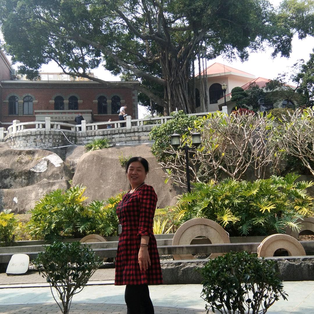 月爱乀！嗯ヽ(○^㉨^)ﾉ♪？(○^㉨^