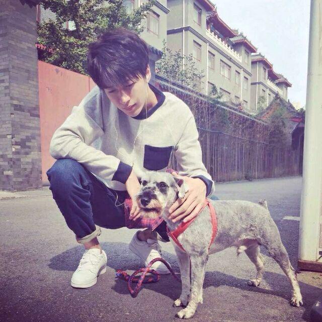 丫丫（接所有外服）