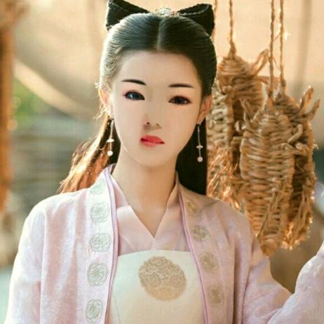 白云⛅️朵朵🍀