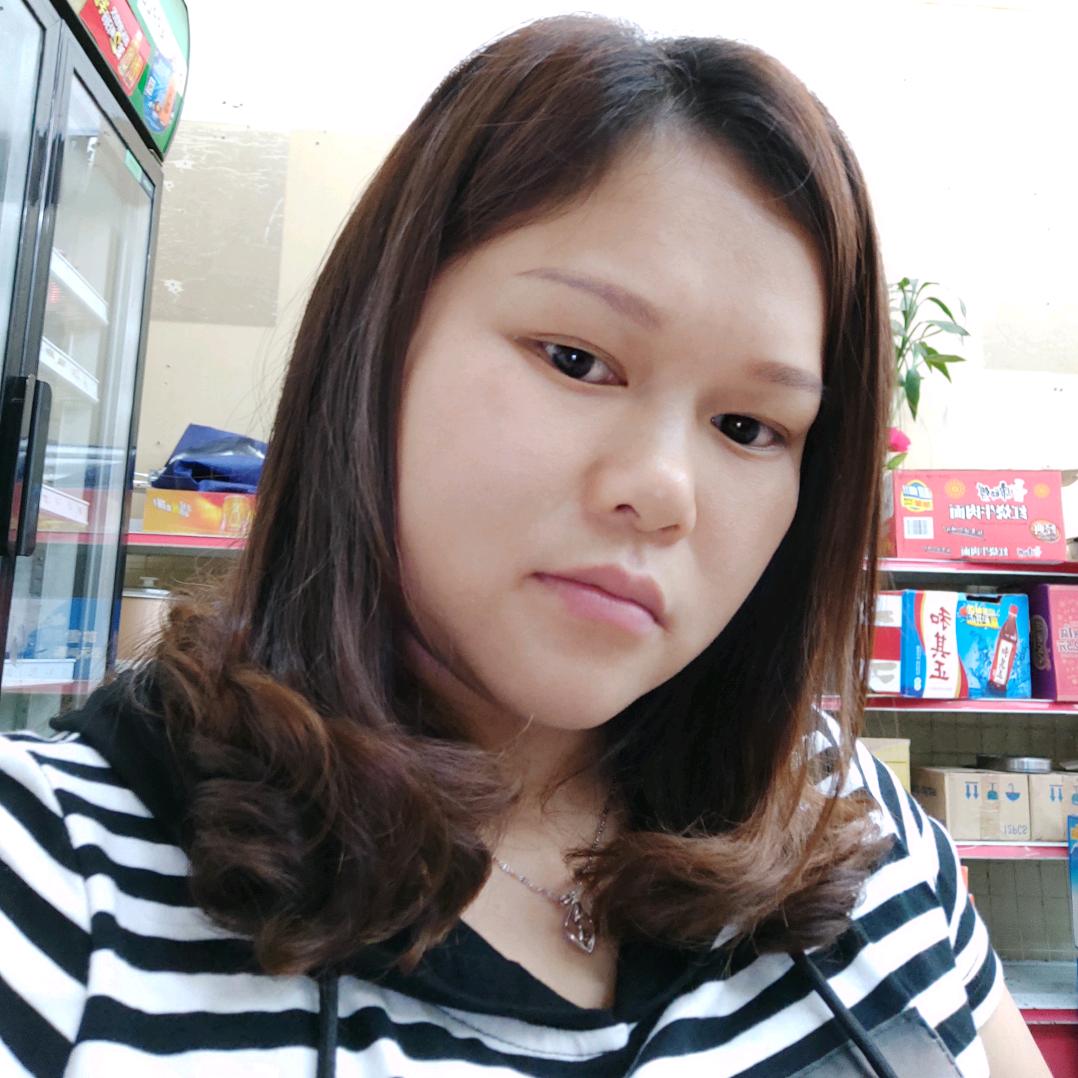 枝头的凤凰
