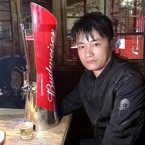 开拓者