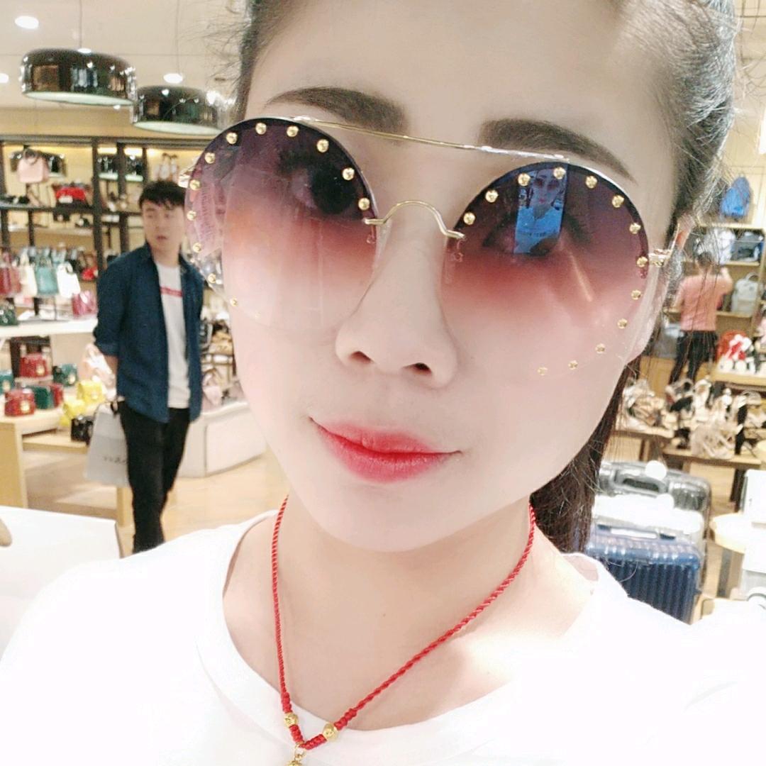 艳子👑