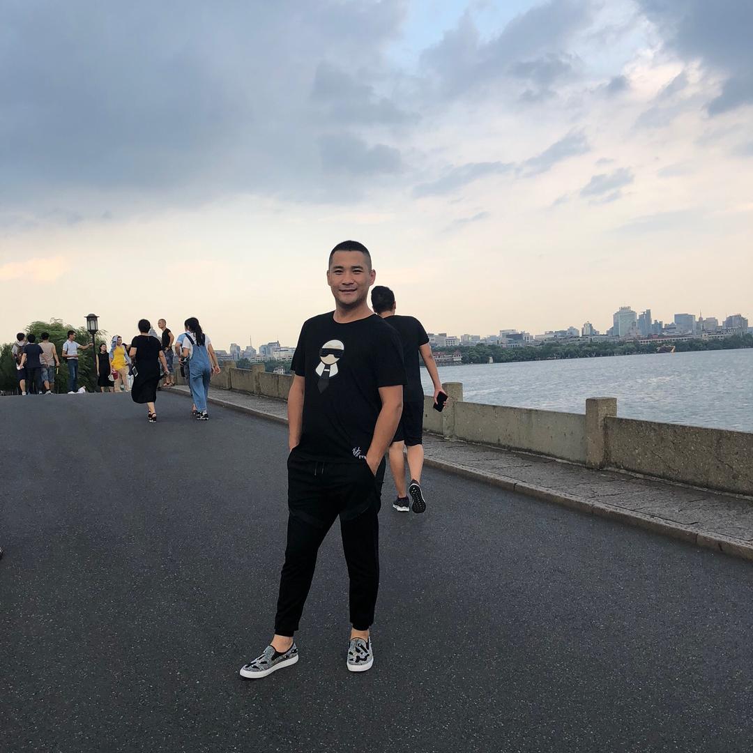 大胆是谁吖👊🏻